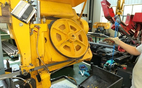 万山金属带锯床的日常使用和保养注意事项！